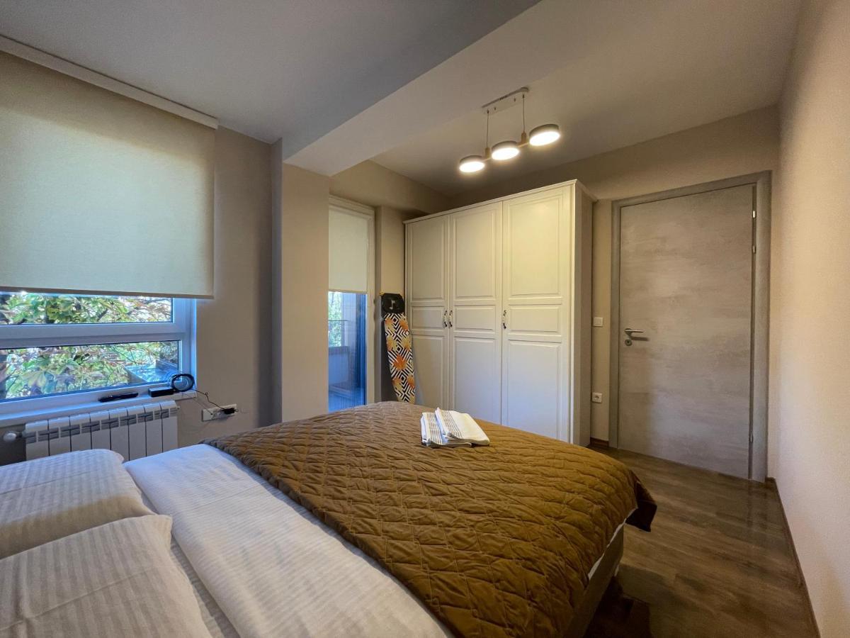 Roosevelt Apartment Skopje Bagian luar foto